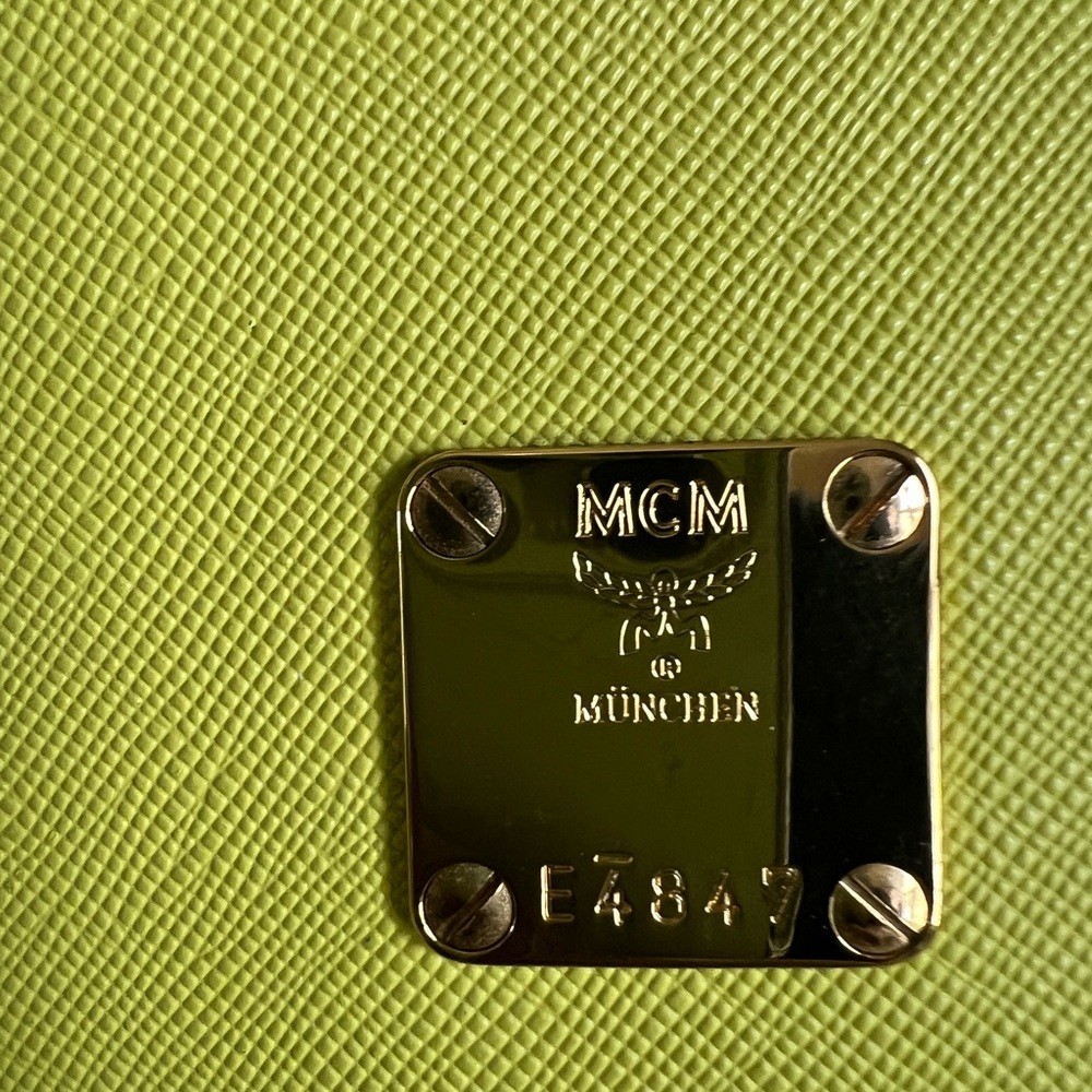 MCM Vibrant Yellow Tote - Picture 2 of 16